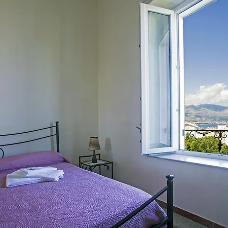 La Torretta Alojamento de Acomodação e Pequeno-almoço 3*